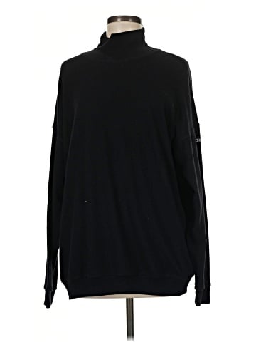 Alo Yoga Long Sleeve Top (view 1)