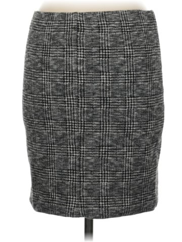Simply Styled Casual Skirt (view 2)