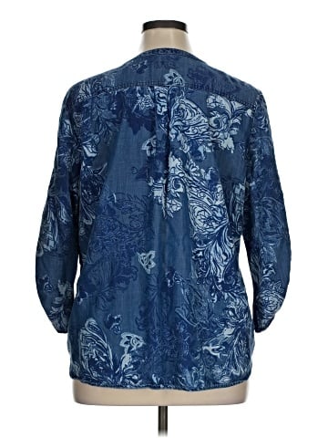 Chico's 3/4 Sleeve Blouse (view 2)