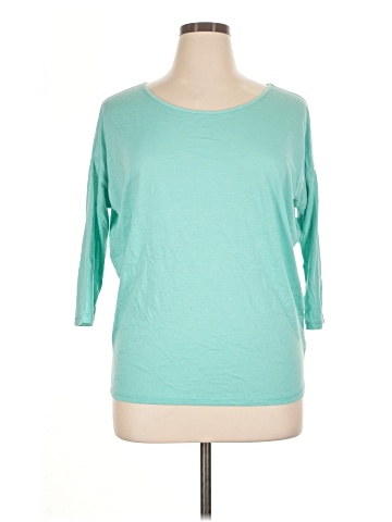 City Streets 3/4 Sleeve Top (view 1)