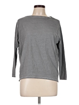 Lululemon Athletica 3/4 Sleeve T-Shirt (view 1)