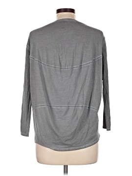 Lululemon Athletica 3/4 Sleeve T-Shirt (view 2)
