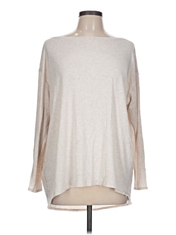 Lululemon Athletica Long Sleeve T-Shirt (view 1)