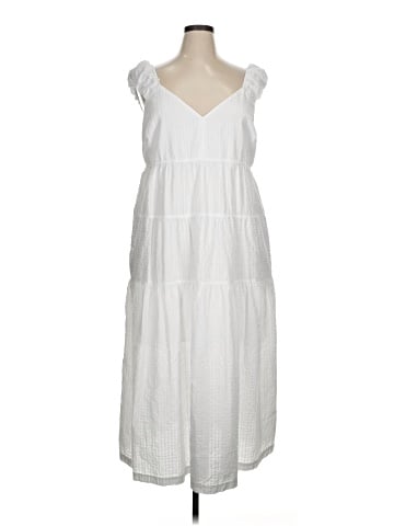Old Navy Casual Dress (view 1)