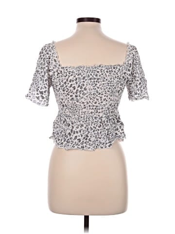 Urban Romantics Short Sleeve Top (view 2)