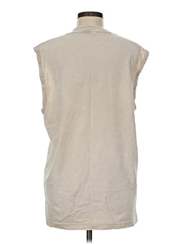 Unbranded Sleeveless T-Shirt (view 2)