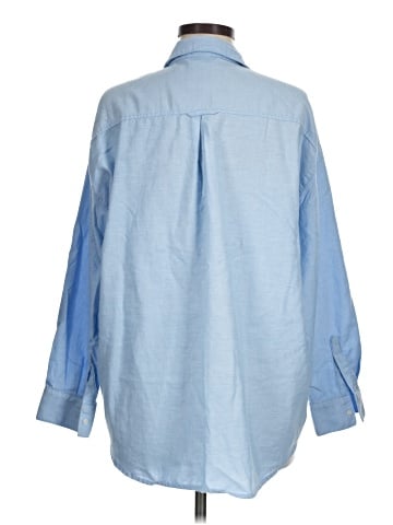 Old Navy Long Sleeve Button-Down Shirt (view 2)