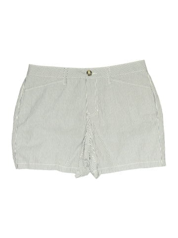 St. John's Bay Shorts (view 1)