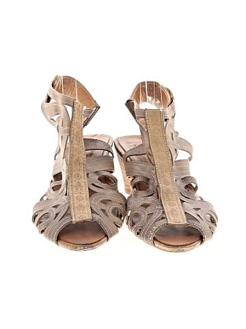 L'Artiste Wedges (view 2)