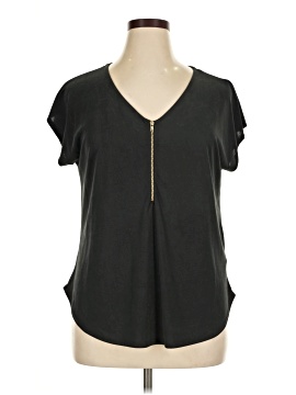 Green Envelope Short Sleeve T Shirt