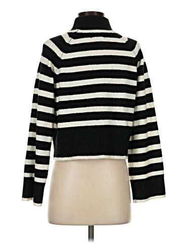 Universal Thread Turtleneck Sweater (view 2)