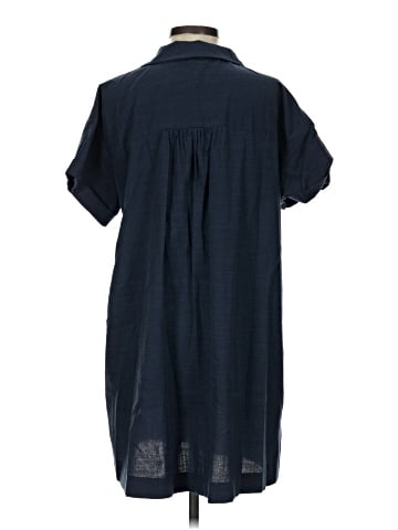 Zaful Short Sleeve Button-Down Shirt (view 2)