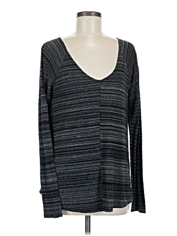 Abercrombie & Fitch Long Sleeve T-Shirt (view 1)