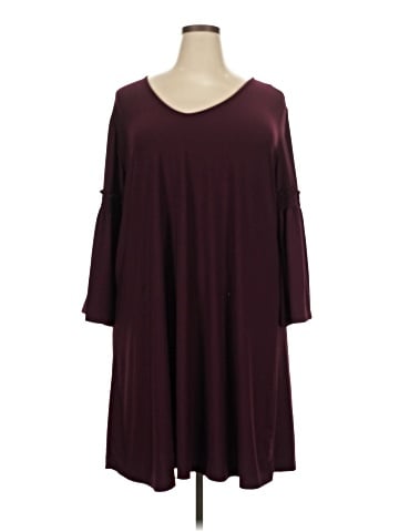 Chelsea & Theodore Casual Dress (view 1)