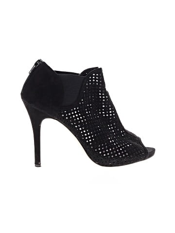 Madden Girl Heels (view 1)