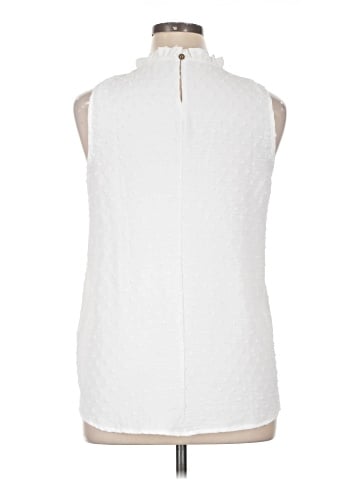 Olivia Grey Sleeveless Blouse (view 2)