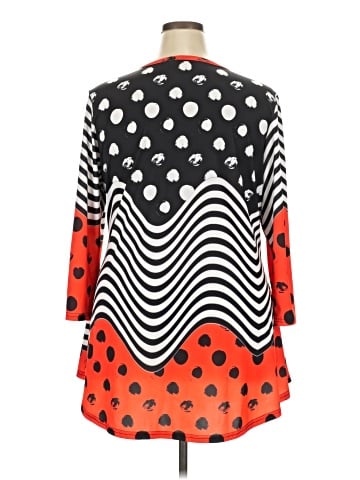 Lily by Firmiana 3/4 Sleeve T-Shirt (view 2)