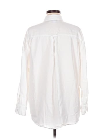 Old Navy Long Sleeve Button-Down Shirt (view 2)