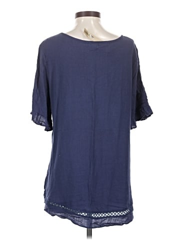 Coco + Carmen Short Sleeve Blouse (view 2)