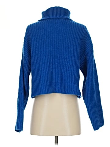 Double Zero Turtleneck Sweater (view 2)