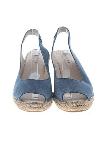 Fabiolas Wedges (view 2)
