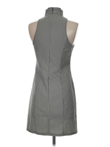 Urban Outfitters Casual Dress (view 2)