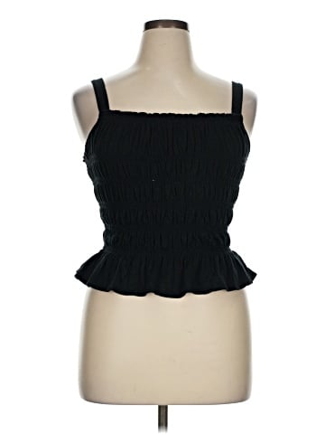 Universal Thread Sleeveless Blouse (view 1)