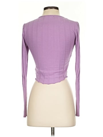 Urban Outfitters Long Sleeve T-Shirt (view 2)