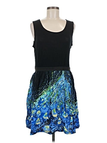 Suzie In The City Cocktail Dress (view 1)