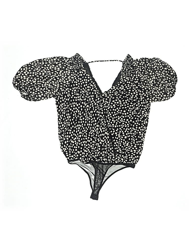 ASTR The Label Short Sleeve Blouse: Black Polka Dots Pattern Tops - Size X-Small