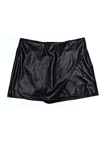 Altar'd State Shorts (view 1)
