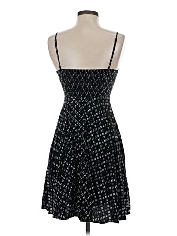 Old Navy Casual Dress (view 2)