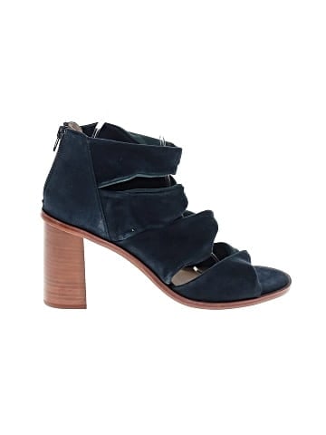 M4D3 Sandals (view 1)