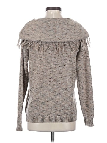 Leo & Nicole Pullover Sweater (view 2)