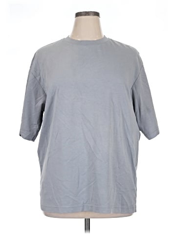 Uniqlo U 3/4 Sleeve T-Shirt (view 1)