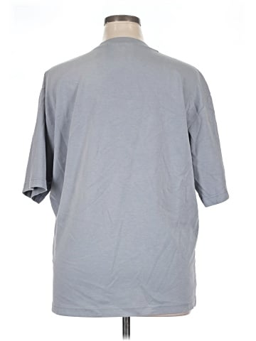 Uniqlo U 3/4 Sleeve T-Shirt (view 2)