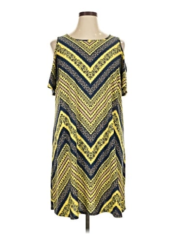 Tacera Casual Dress (view 1)