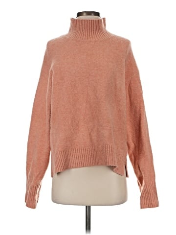 Uniqlo Turtleneck Sweater (view 1)