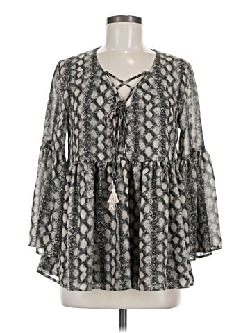 Show Me Your Mumu 3/4 Sleeve Blouse (view 1)