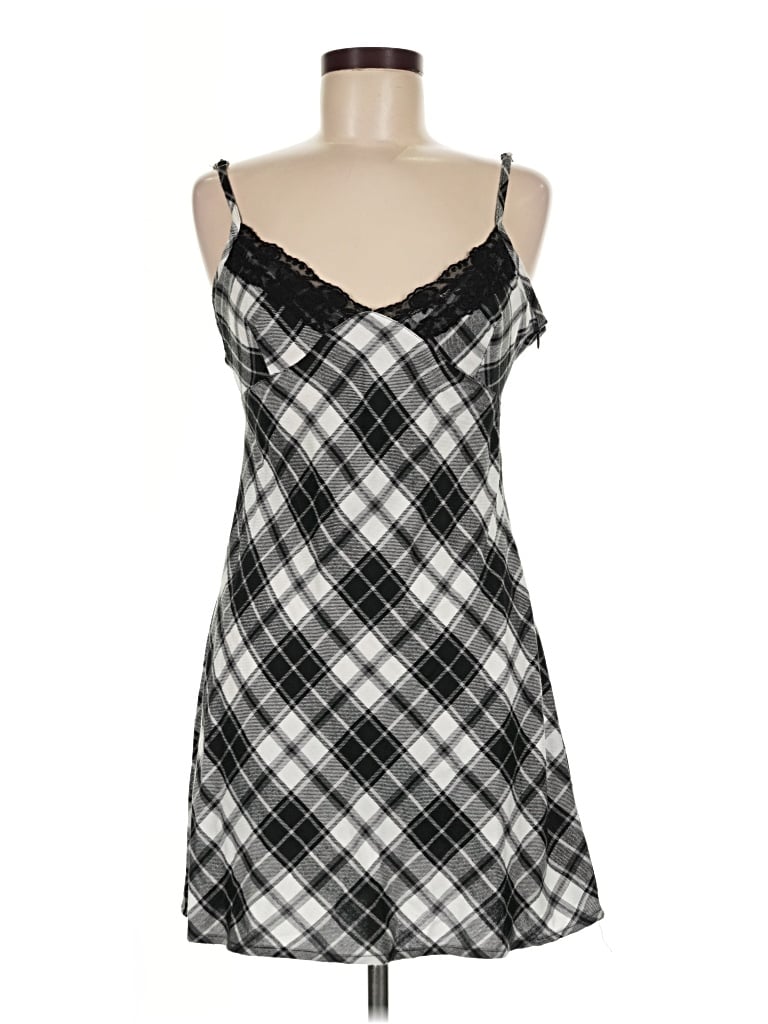 Pre-owned Forever 21 Casual Dress In Black