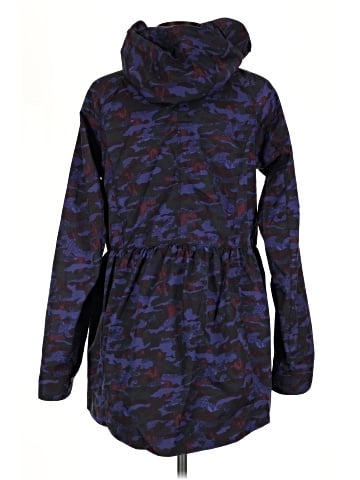 Lululemon Athletica Raincoat (view 2)