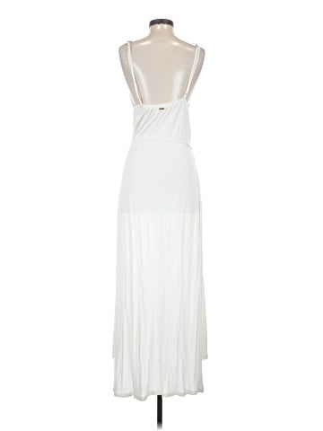 Beach Bunny Casual Dress (view 2)