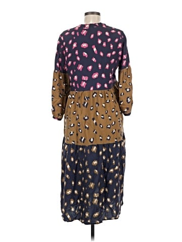 Vilagallo Casual Dress (view 2)