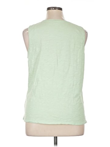 Old Navy Sleeveless T-Shirt (view 2)