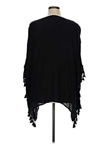 Charming Charlie 3/4 Sleeve Top (view 2)