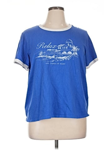Old Navy Short Sleeve T-Shirt (view 1)
