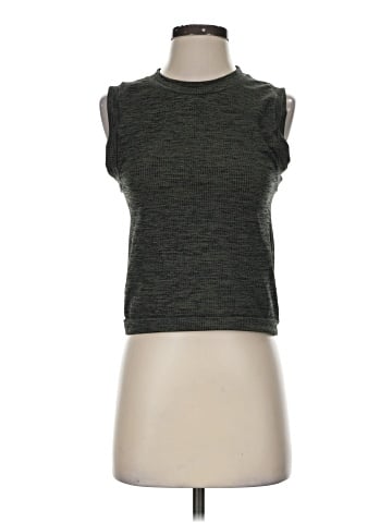 Unbranded Sleeveless T-Shirt (view 1)