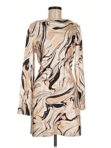 Lost + Wander Casual Dress (view 1)