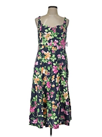 Old Navy Casual Dress (view 1)