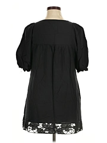 BCBGMAXAZRIA Short Sleeve Blouse (view 2)